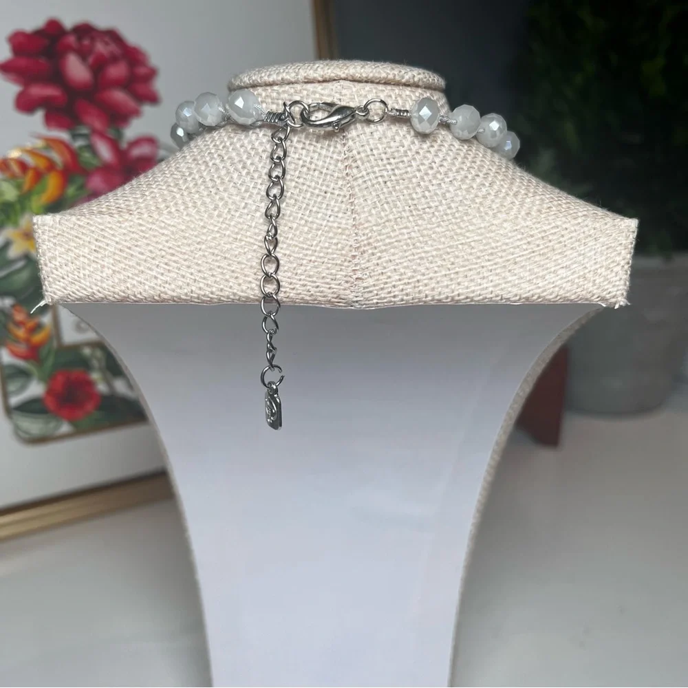 Elegant Gray Beaded Necklace